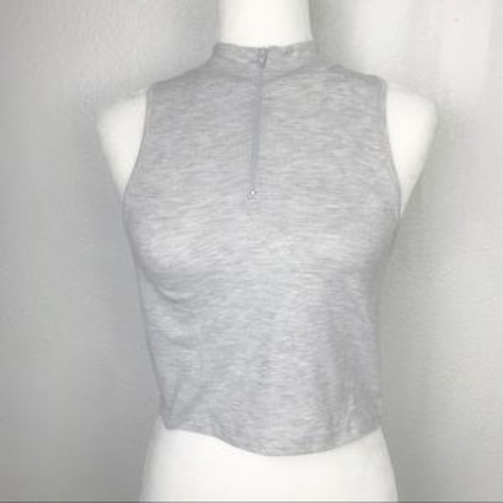 TOPSHOP – Zip Racer Crop Top - Picture 2 of 4
